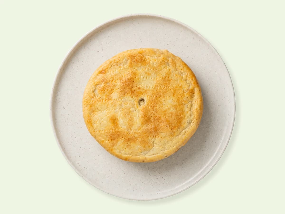 Chicken Breast & Mixed Veg Family Pie