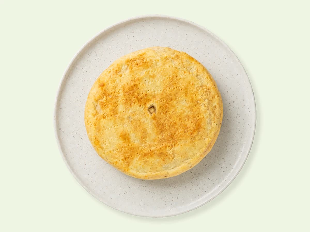 Chunky Angus Beef Family Pie