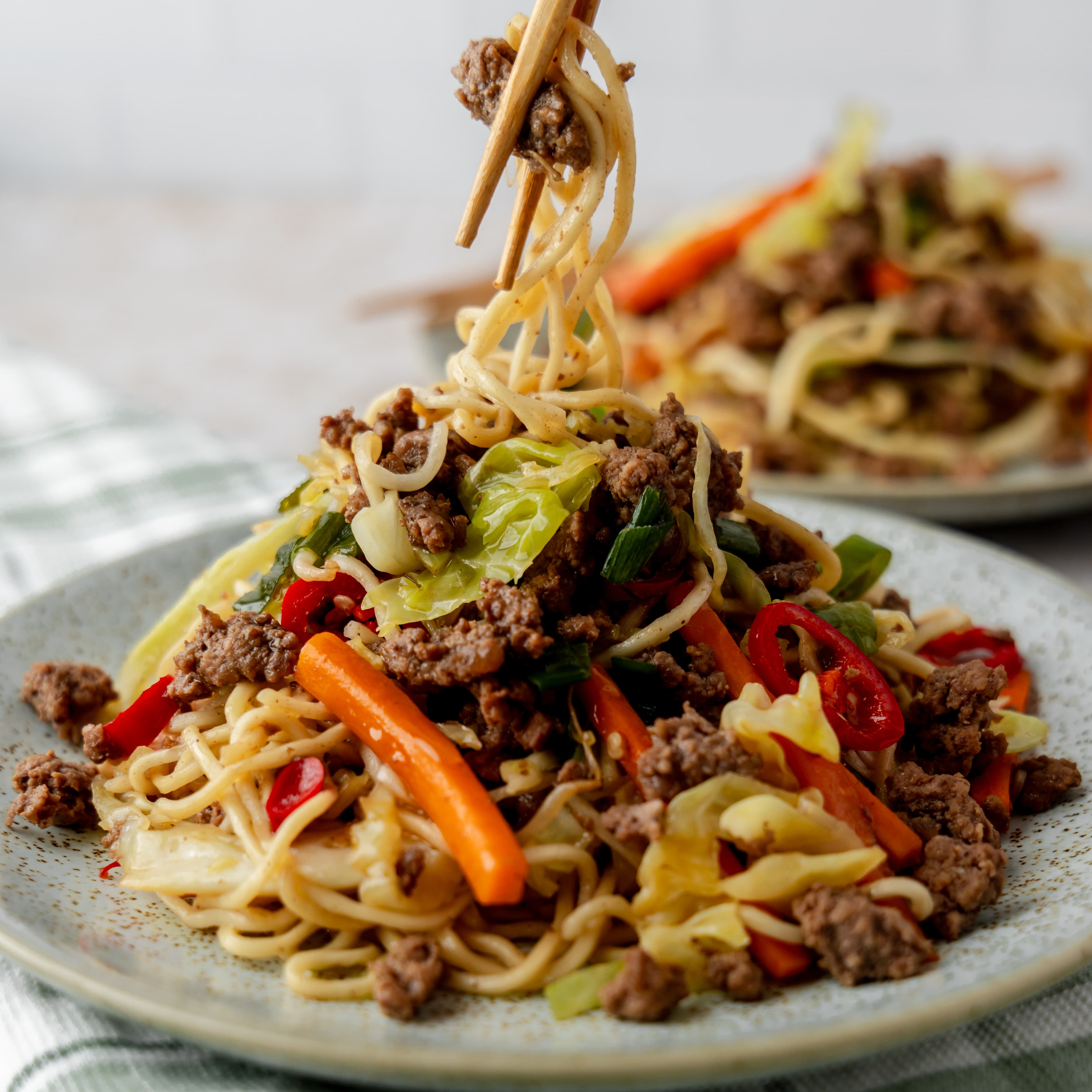 Spicy Beef Chow Mein
