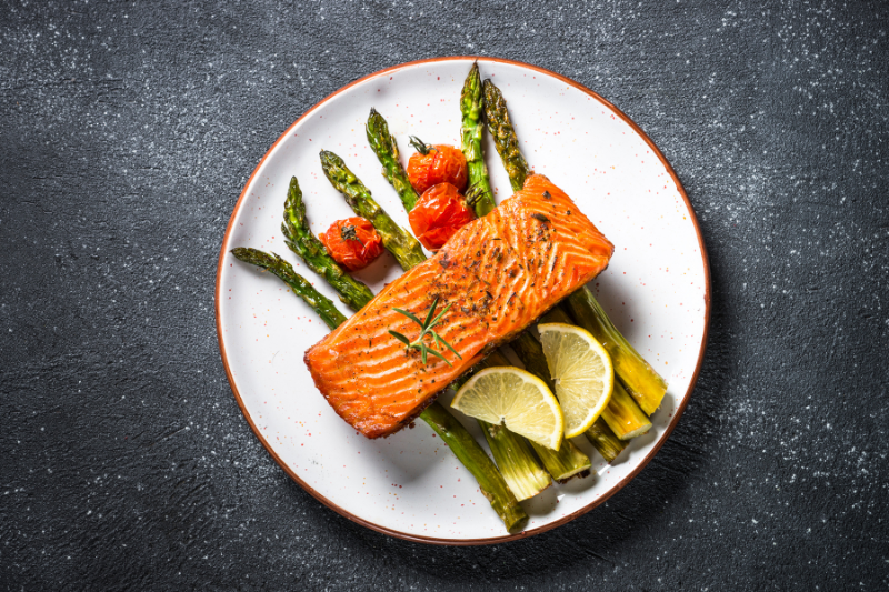 Lemon & Garlic Baked Salmon with Roasted Asparagus and Cherry Tomatoes