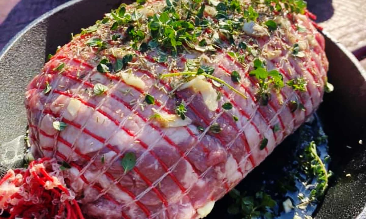 Slow Cooker Herb And Garlic Lamb Forequarter Chops Our Cow slow-cooker-herb-and-garlic-lamb-forequarter-chops-our-cow